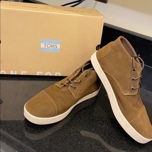 Toms shoes like new!